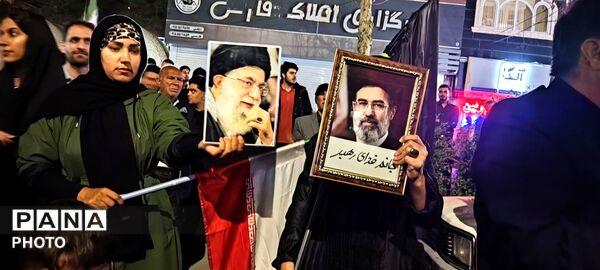قاب پانا میزبان اجتماع پرشور مردمان ولایت مدار نیشابور در بلوار فضل