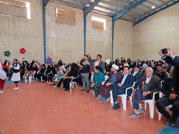 جشن باشکوه انار در روستای نقاب خلیل آباد
