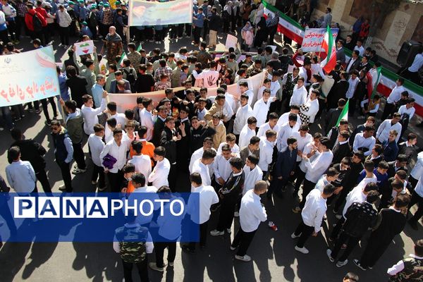تجلی اقتدار مردم بهارستان در راهپیمایی ۱۳ آبان
