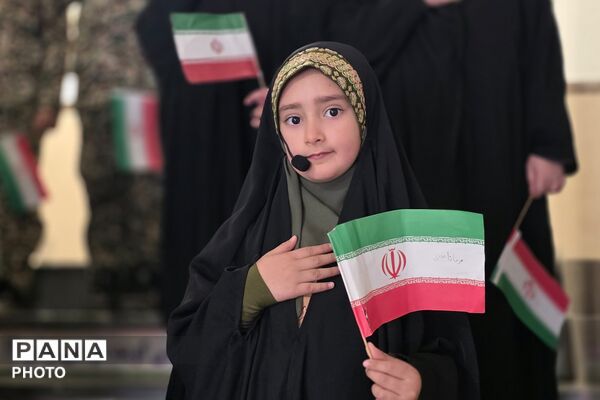 افتتاح جشنواره جابر ابن حیان در دبستان کوثر بهارستان‌دو