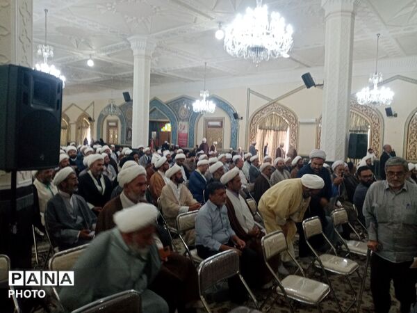 نشست روحانیون کاشمر با تولیت آستان قدس رضوی 
