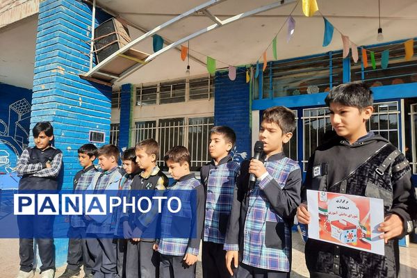 برگزاری انتخابات شورای دانش آموزی در مدارس ناحیه دو شهرری 