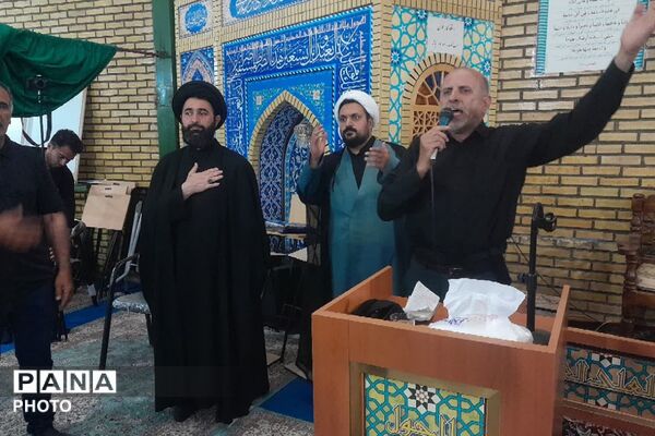 فضای شهر با برگزاری مراسم عزاداری امام حسین(ع) حال و هوای عاشورایی گرفت