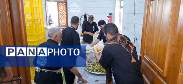 حضور کاروان زائر اولی‌های قم در کربلا