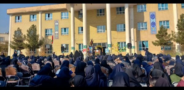 یاریگران زندگی راهی برای رفع مشکلات آسیب های اجتماعی دانش آموزان 