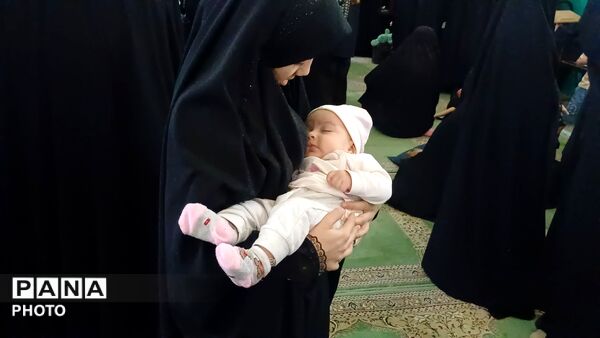 مراسم شیرخوارگان حسینی شهرستان تفرش