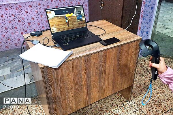 اجرای طرح واقعیت مجازی VR درس فارسی در دبستان ستایش