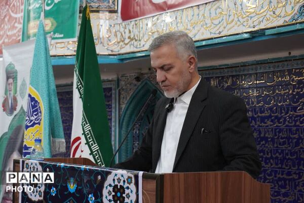 نماز‌ جمعه؛ میعادگاه وحدت،همدلی و بندگی