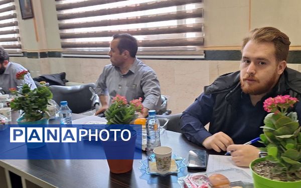 کارگاه توانمند‌سازی مشاوران مدارس شهرستان قرچک‌ 