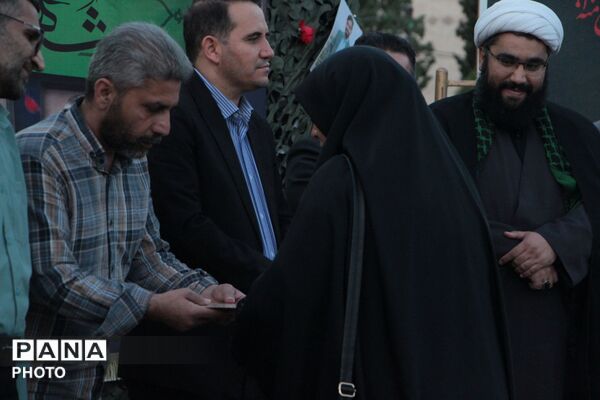 آیین گرامیداشت «با این ستاره‌ها» در اسلامشهر