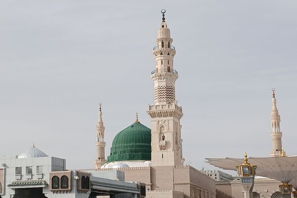 حضور دانش‌آموزان در مکه مکرمه 