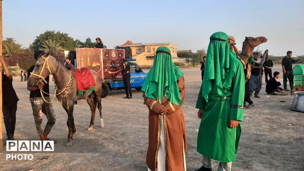 حرکت نمادین کاروان امام حسین (ع) به همت هیئت فاطمیون در میناب