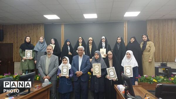 تجلیل از دانش‌آموزان برتر جشنواره نوجوان سالم