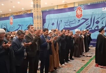 تجدید بیعت فرهنگیان استان قم با امام زمان (عج)