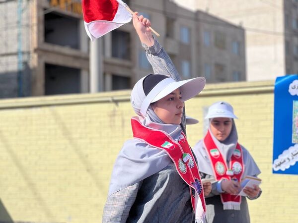 برنامه نمادین استانی و مانور تشکیلاتی یاوران انقلاب در خراسان رضوی