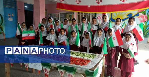 مراسم «صبحانه سالم»  در دبستان دخترانه شهید ابراهیم تنیده بندرعباس