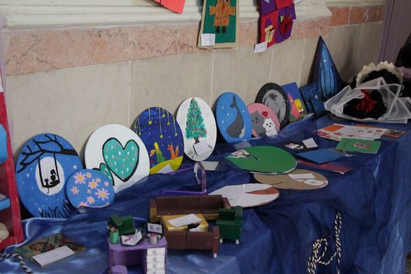 جشنواره هفته مشاغل در هنرستان تقوی پیشگان بهارستان۲