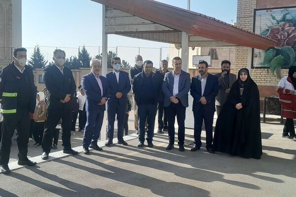 مانور سراسری زلزله در دبیرستان شهید محمدجواد باهنر دماوند