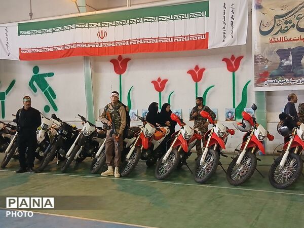 قاب‌هایی از حضور فرهنگیان ماهنشان در رزمایش جان‌فدایان