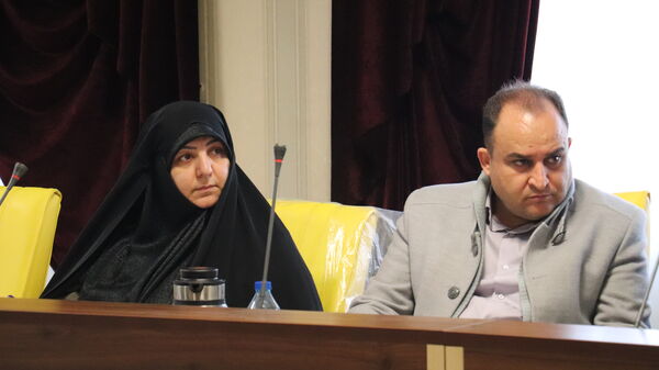 نشست هم‌اندیشی شورای هماهنگی مدارس و مراکز غیردولتی استان آذربایجان شرقی