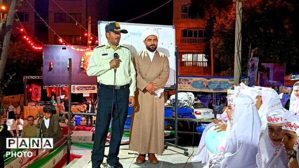 جشن تکلیف دانش‌آموزان مدرسه شهید دهستانی نظرآباد در تجمعات شبانه