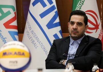ممنوعیت مذاکره و انعقاد قرارداد با بازیکنان تیم ملی والیبال تا پایان اردیبهشت