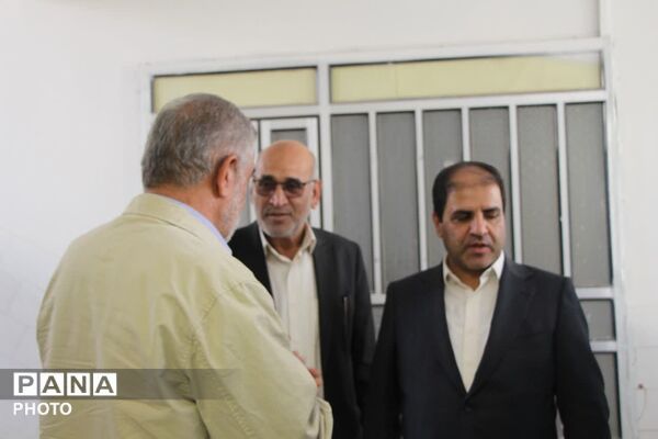 بازدید نماینده مجلس و معاون سیاسی، امنیتی و اجتماعی استاندار از محل جدید سازمان دانش‌آموزی استان یزد