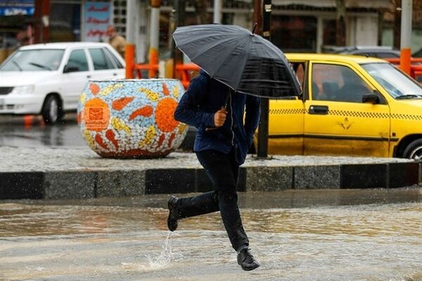 تشدید بارش‌های رگباری در برخی مناطق کشور