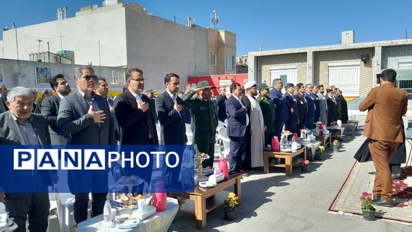 آیین نواختن " زنگ سپاس معلم "  در تربت حیدریه