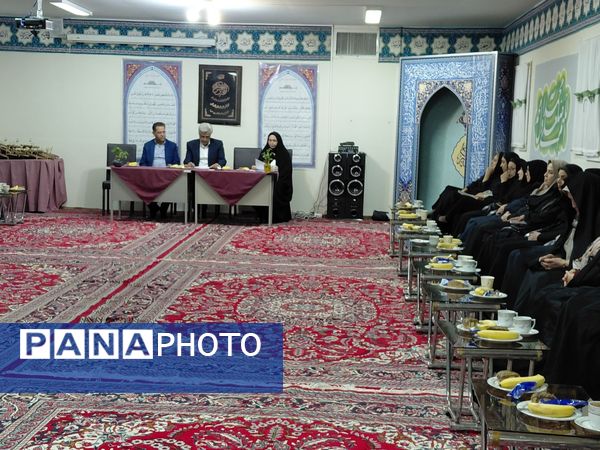 اولین جلسه شورای دبیران در دبیرستان علی‌ افشارنژاد 