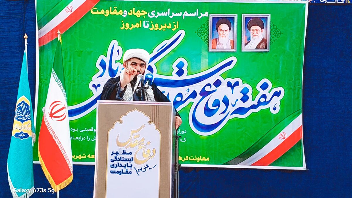 همکاری دولت و ملت، توطئه‌های دشمن را بی‌اثر می‌کند