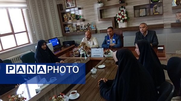 سیزدهمین دوره انتخابات شورای دانش آموزی منطقه در شهرستان رشتخوار