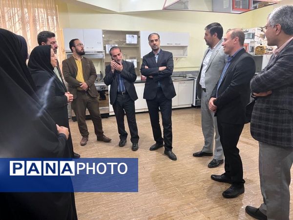 بازدید مدیر کل دفتر فنی و حرفه‌ای و کار دانش وزارت آموزش و پرورش از شهرستان سملقان