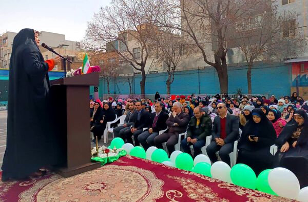 روز درختکاری در منطقه ۱۶