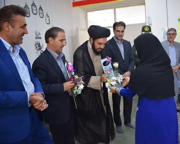 زنگ سپاس معلم در مدارس شهرستان بهاباد