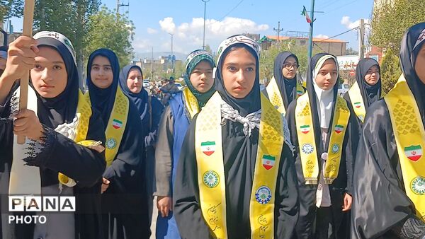 اجتماع دختران و پسران جان فدا در کردستان