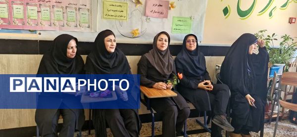 بازدید مسئولان آموزش و پرورش از مدارس سطح شهر سملقان به‌مناسبت هفته معلم