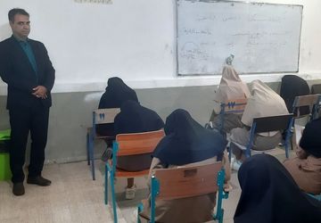 سنجش علمی دانش‌‌‌آموزان مینابی در ایستگاه پایانی 