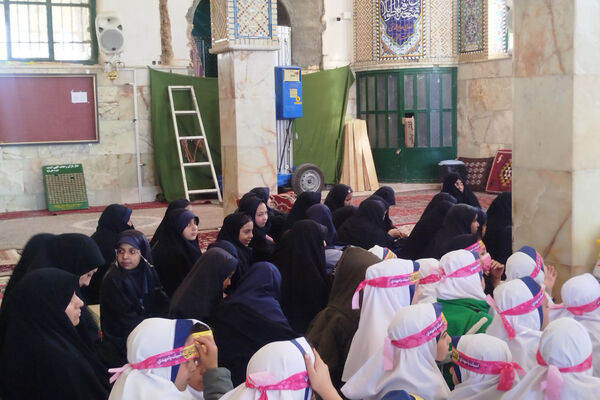 همایش نوگلان فاطمی در شهر بهمن