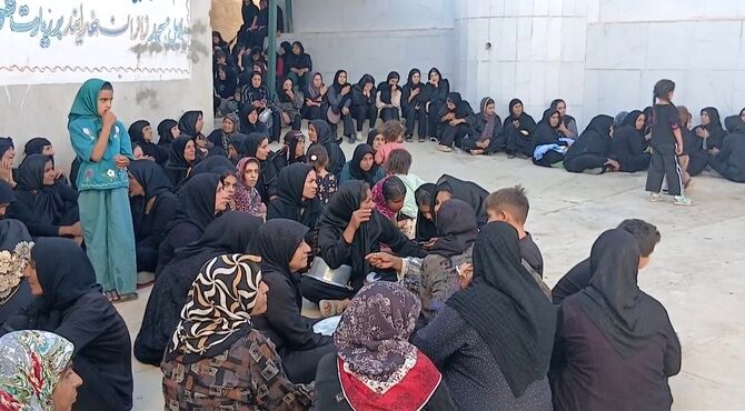  آیین تاسوعای حسینی در مسجد صاحب الزمان ( عج) اولادقباد 