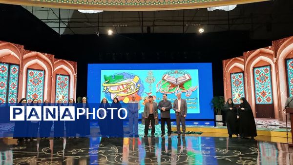 هم‌نوا شدن دل‌ها با آیات وحی در محفل انس با قرآن کریم