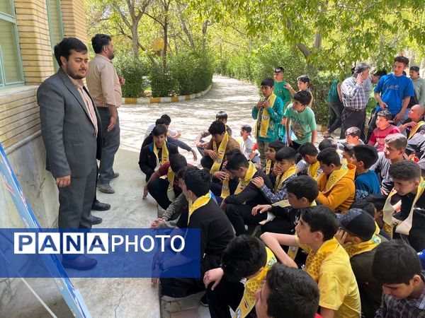 پیش اردوی شهرستانی دانش‌آموزان پیشتاز ناحیه یک شهرکرد