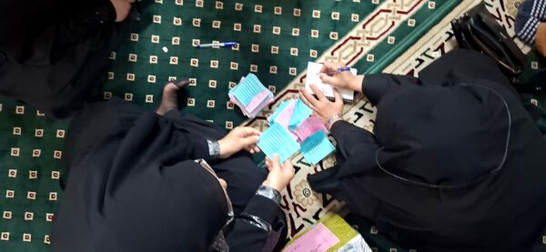 جلسه انجمن اولیاء ومربیان دبستان نیایش