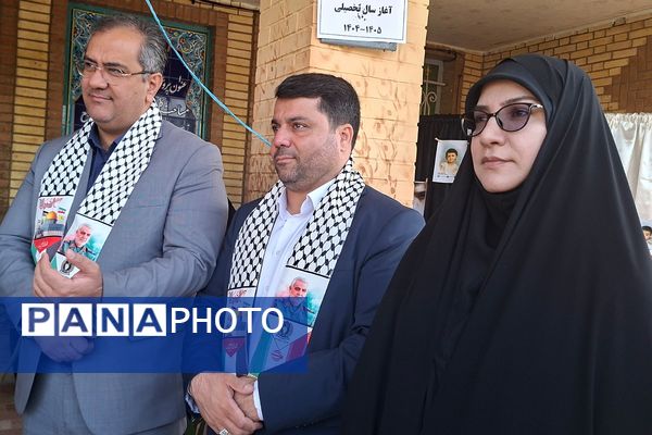 زنگ آغاز سال تحصیلی جدید در مدارس نواخته شد