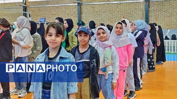  آیین تجلیل از بانوان ورزشکار شهرستان اشتهارد 