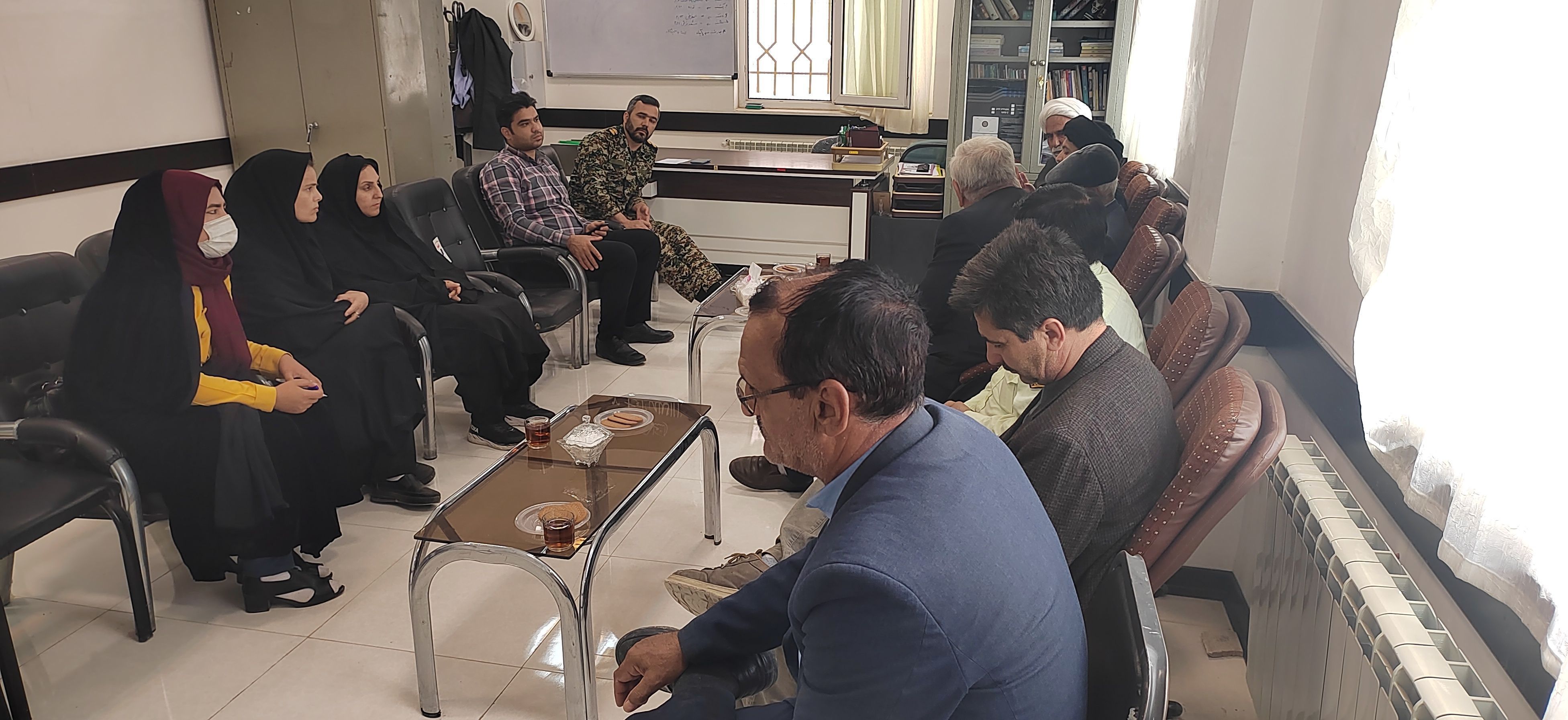 جلسه هماهنگی جشن دهه کرامت در محل حوزه بسیج شهید رجایی در شهر زیارت