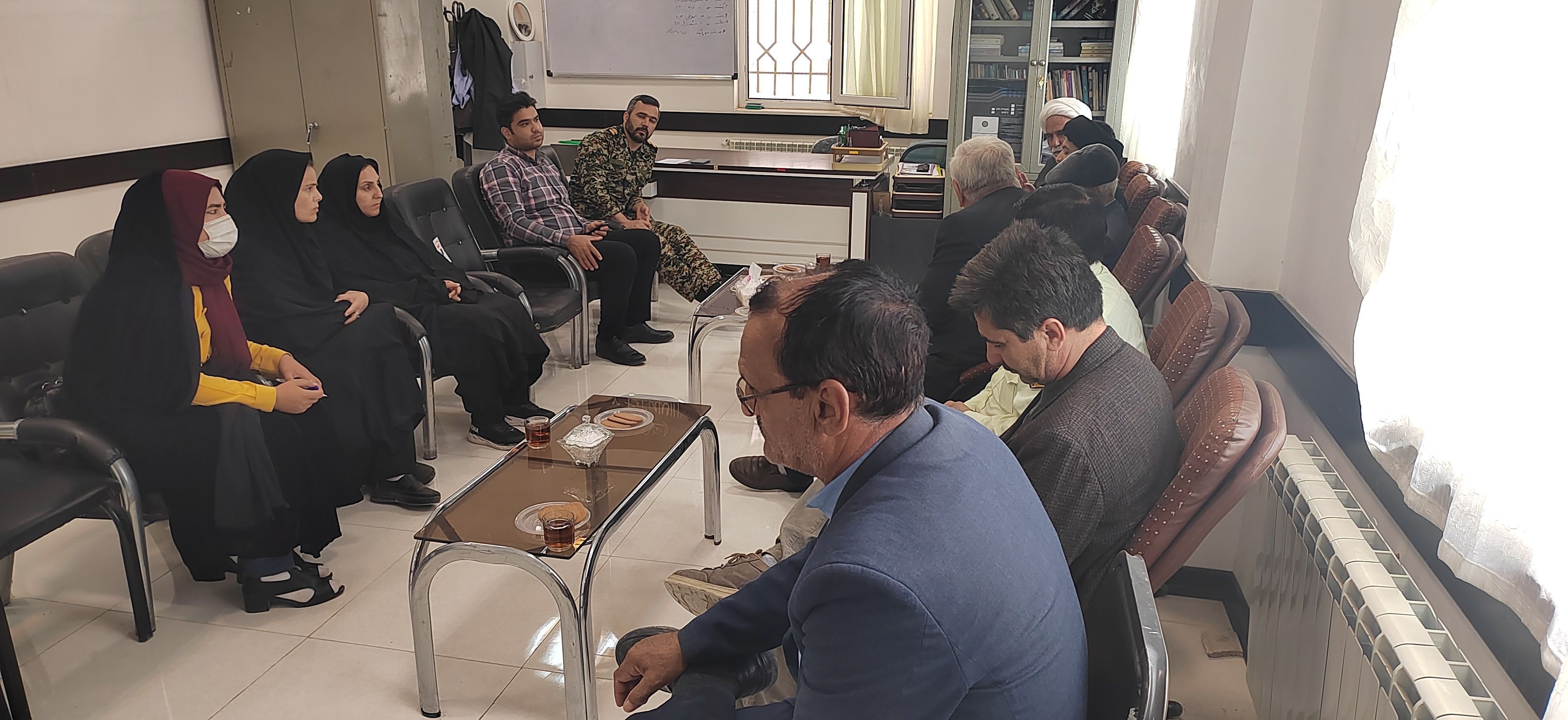 جلسه هماهنگی جشن دهه کرامت در محل حوزه بسیج شهید رجایی در شهر زیارت