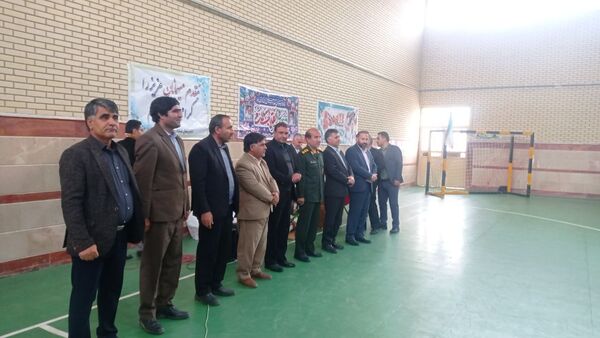 مراسم سالگرد پیروزی انقلاب اسلامی در مدرسه نخبگان عشایر یاسوج