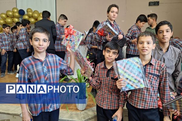 پایان مقطع ابتدایی گام مهمی به سوی مقطع متوسطه است