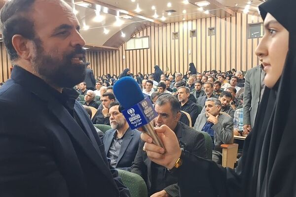 مدرسه یکی از بهترین فرصت‌ها برای انتفال سیره امام مجاهد شهید است